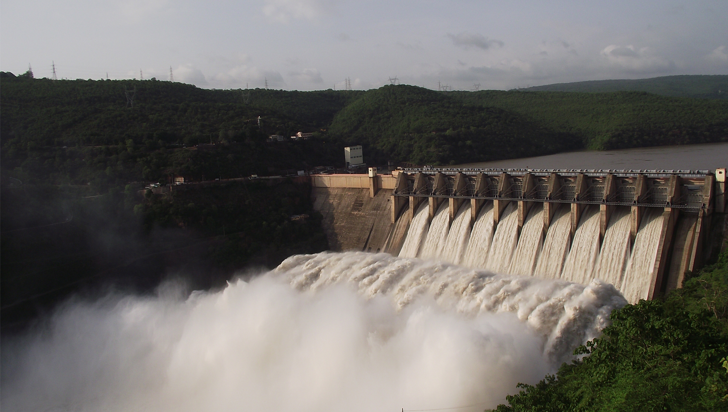 Des accidents dans les centrales hydroélectriques