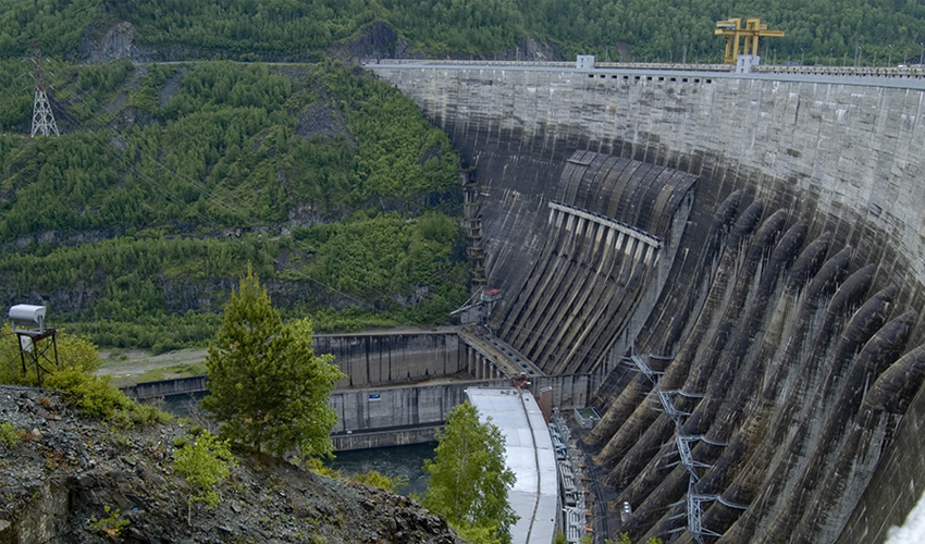 Sayano-Shushenskaya dans les centrales hydroelectriques